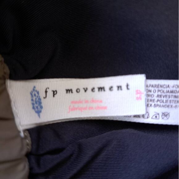 Free People Movement Shorts with Liner Activewear Olive Khaki Green - Picture 4 of 6